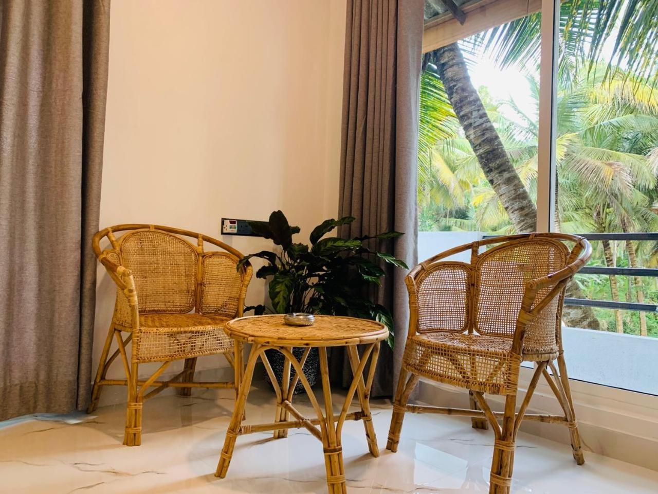 E Seven House Bed & Breakfast Dikwella Ngoại thất bức ảnh